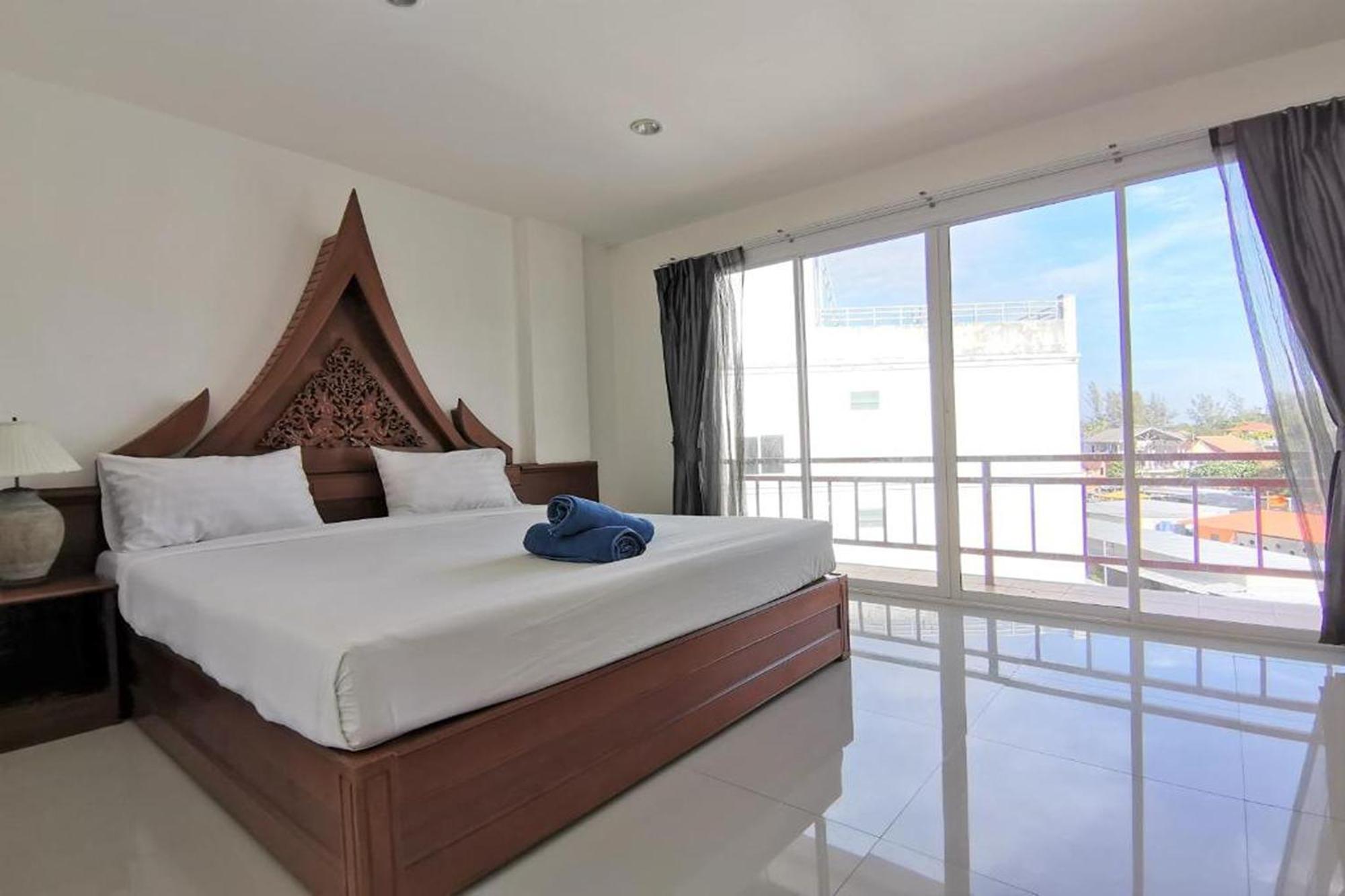 Sure Guesthouse Kamala Beach Exterior foto
