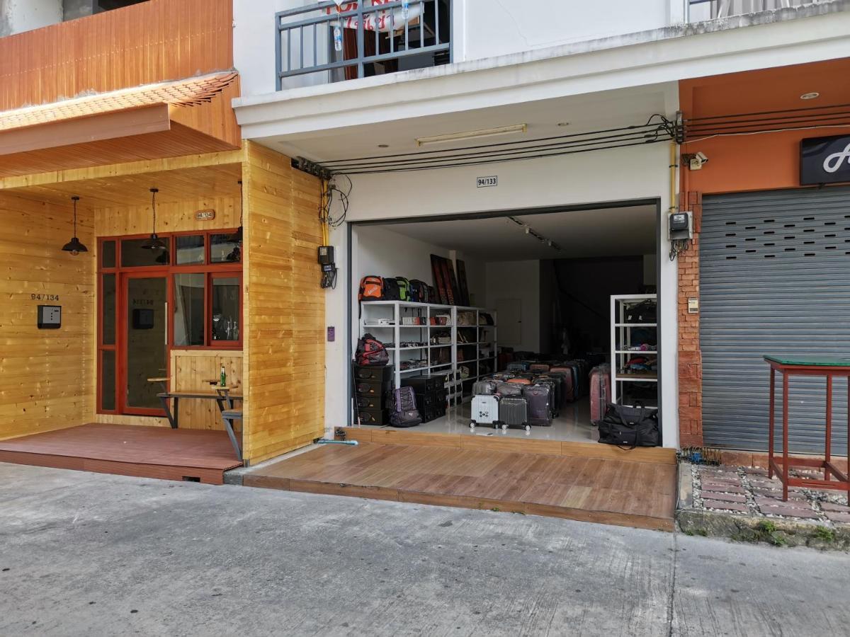 Sure Guesthouse Kamala Beach Exterior foto